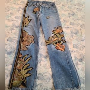 Custom Embroidered Levi's size 27